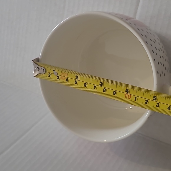 B3: CASA signiture cup - Picture 3 of 5